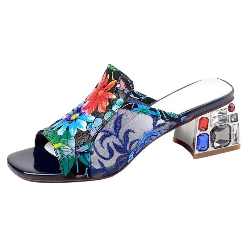 Women Summer Big Size Mesh Embroidered Block Heel Slipper Ethnic Style Leather Print Diamond Encrusted Shoe Heel Slipper Sandal
Women Summer Big Size Mesh Embroidered Block Heel Slipper Ethnic Style Leather Print Diamond Encrusted Shoe Heel Slipper Sandal