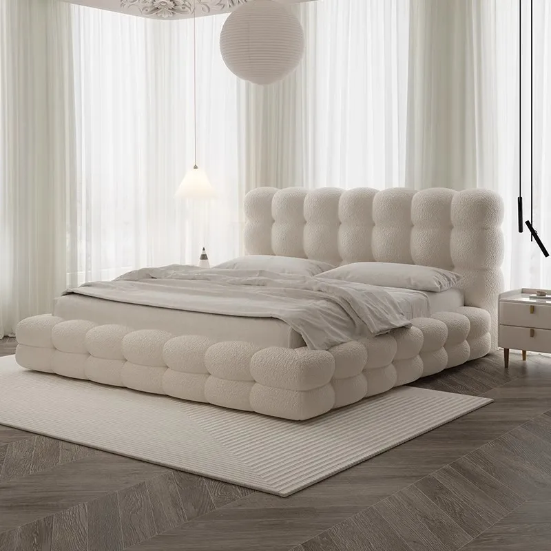 Bubble bed Modern master bedroom Floor-to-ceiling fabric bed Cream wind white lamb wool marshmallow Internet celebrity double
Bubble bed Modern master bedroom Floor-to-ceiling fabric bed Cream wind white lamb wool marshmallow Internet celebrity double
