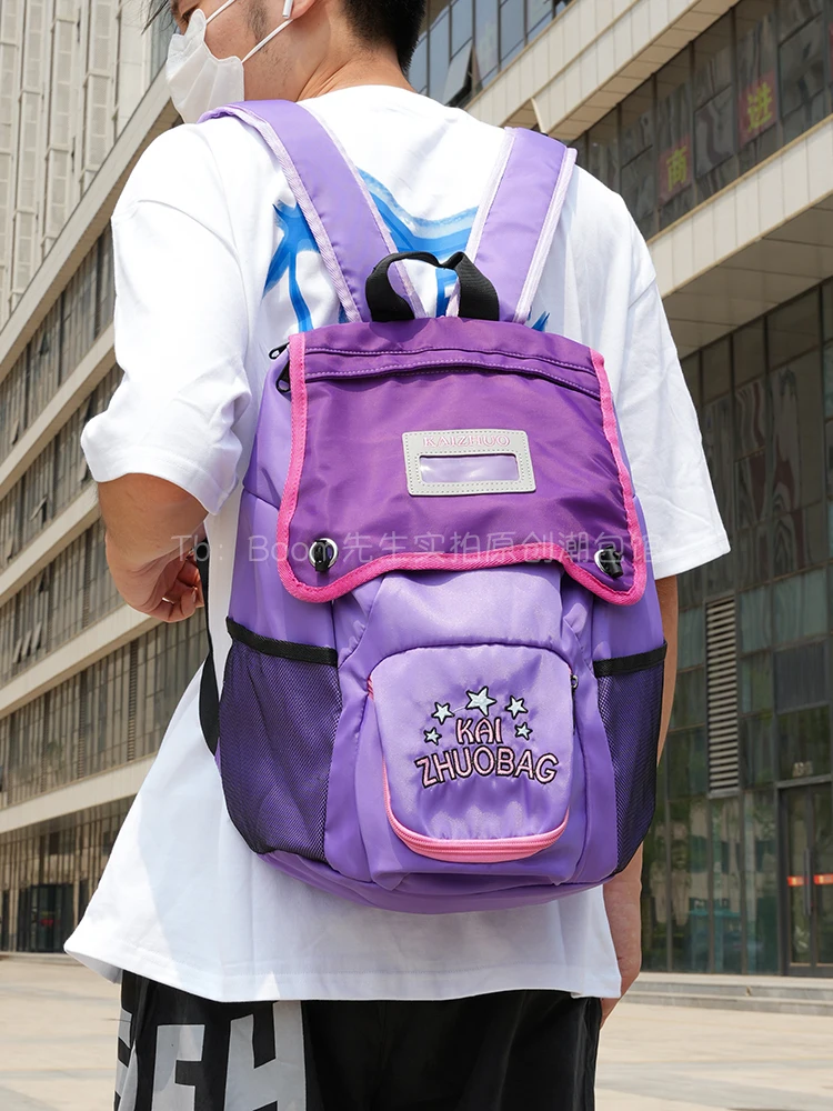 Retro design large-capacity shoulder bag color matching American travel bag embroidery laptop bag college student bag
Retro design large-capacity shoulder bag color matching American travel bag embroidery laptop bag college student bag