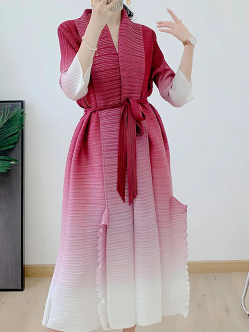Gradient Pleated Elegant Dress Women Scarf Collar Belt Gathered Waist Dresses Fashion Party 2024 Spring New 2ZUFF
Gradient Pleated Elegant Dress Women Scarf Collar Belt Gathered Waist Dresses Fashion Party 2024 Spring New 2ZUFF