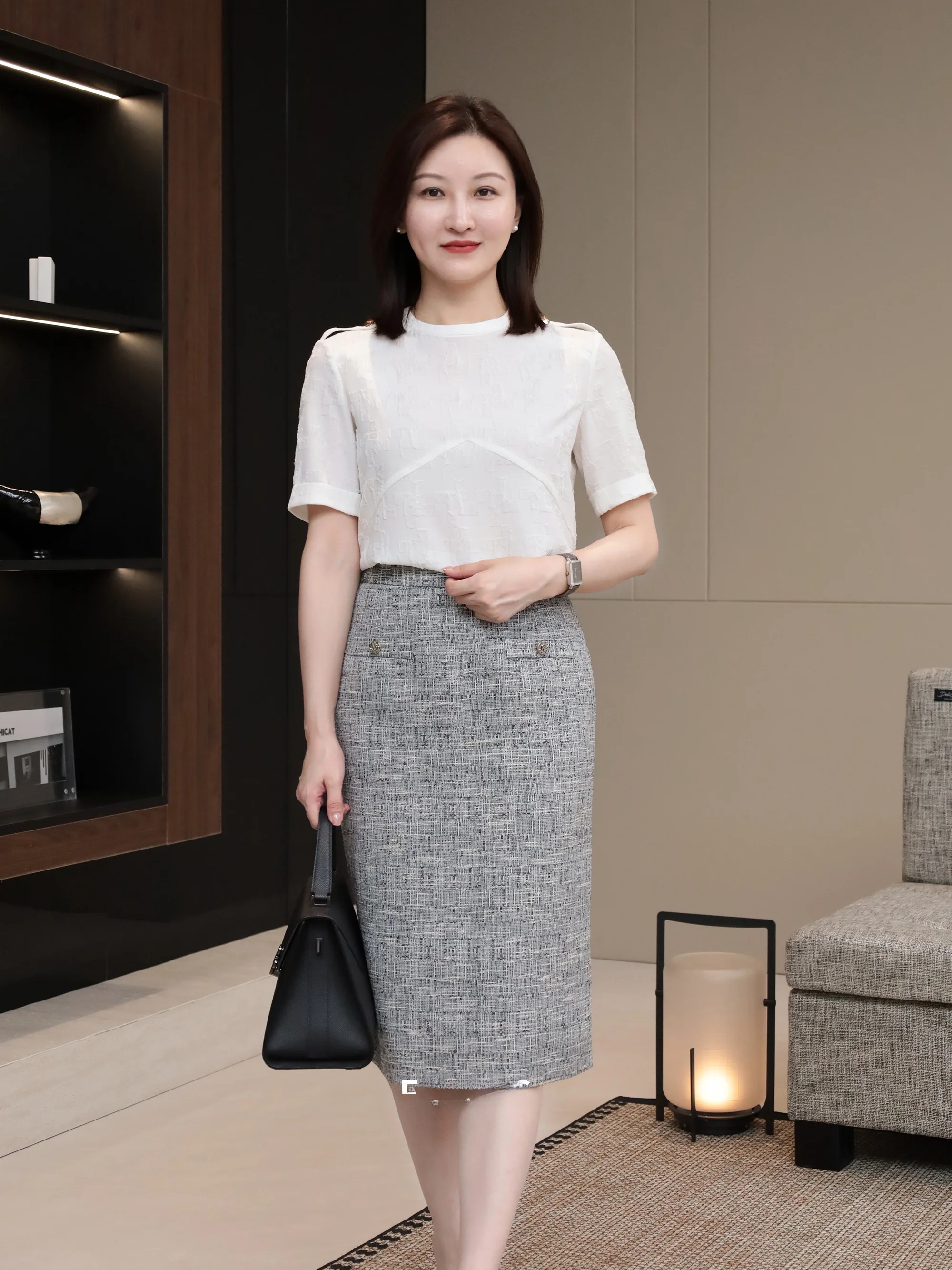 Classic Upaded Chi ort Sve T-irt Versatile Aosphere oulder Chapter Commute Sle Regular Fit Summer Women's Top
Classic Upaded Chi ort Sve T-irt Versatile Aosphere oulder Chapter Commute Sle Regular Fit Summer Women's Top