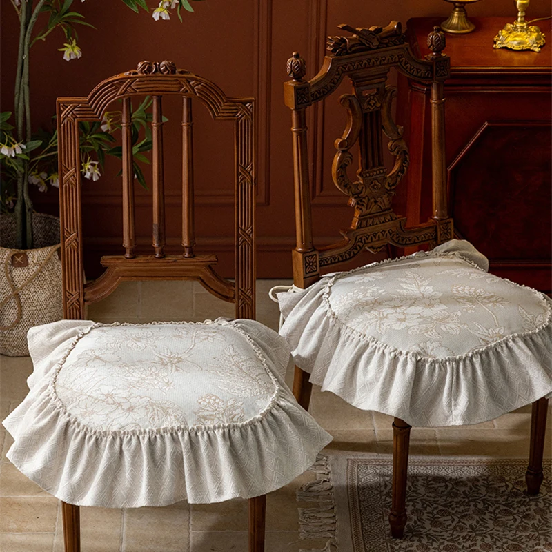 European Chair Cover Cushion Light Color Home Non-slip Seat Cushion Elegant Plant Printed Grey Diningchair Decortive Cushion
European Chair Cover Cushion Light Color Home Non-slip Seat Cushion Elegant Plant Printed Grey Diningchair Decortive Cushion