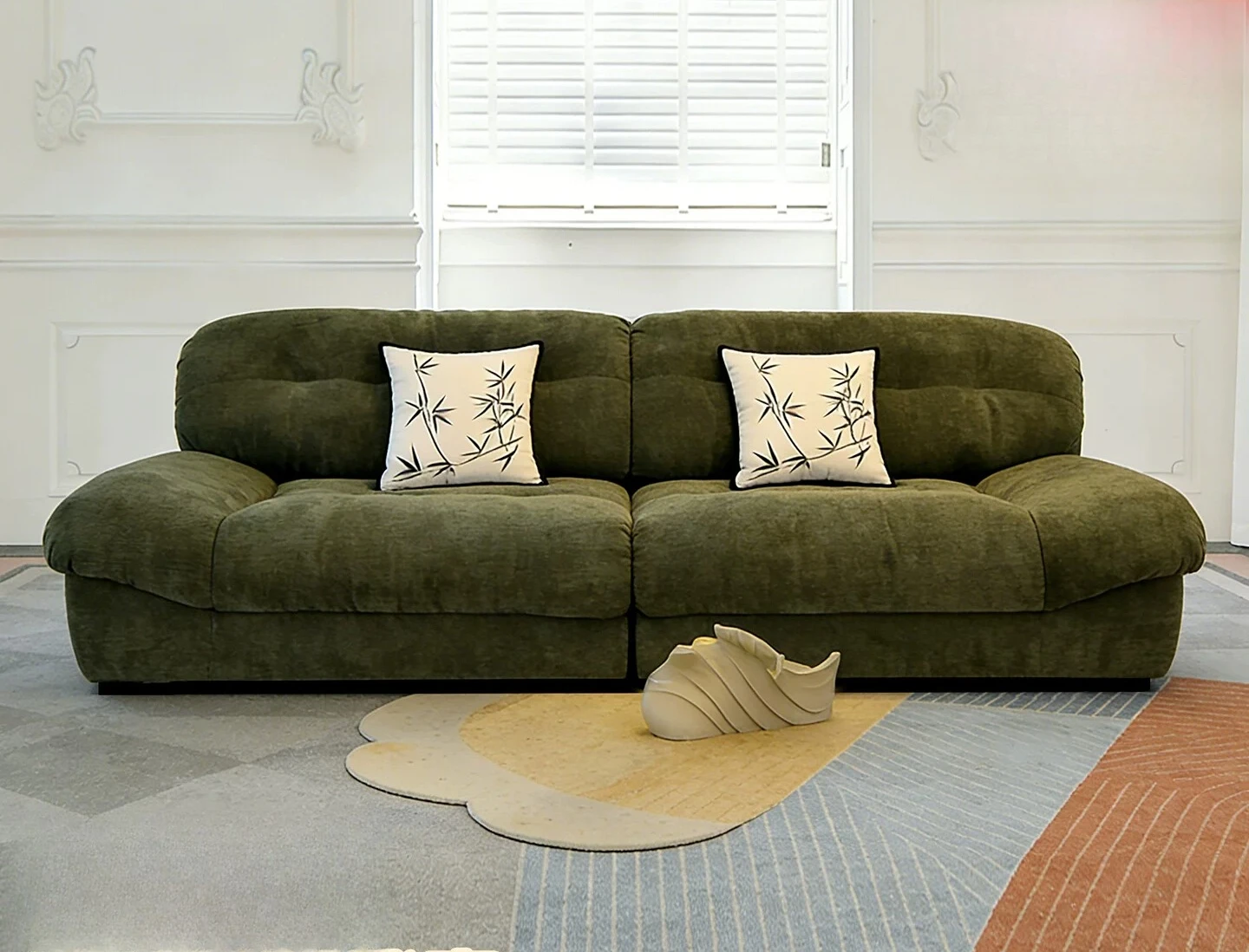 PYJ can be fully disassembled and washed retro medieval chenille dark green fabric straight row cloud sofa
PYJ can be fully disassembled and washed retro medieval chenille dark green fabric straight row cloud sofa