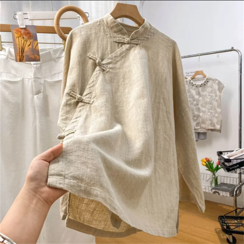 Рубашка в китайском стиле в стиле ретро, женская блузка, хлопково-льняная рубашка, женский топ с косой планкой и пуговицами, свободная винтажная блузка с воротником-стойкой
Рубашка в китайском стиле в стиле ретро, женская блузка, хлопково-льняная рубашка, женский топ с косой планкой и пуговицами, свободная винтажная блузка с воротником-стойкой