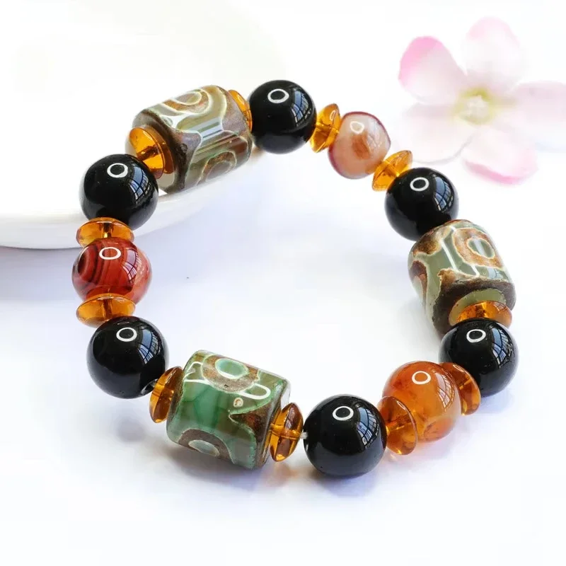Natural Tianzhu Red Agate Hand String LuLuTong Jade Bead String Exquisite Fashion Jewelry for Men and Women Holiday Gifts
Natural Tianzhu Red Agate Hand String LuLuTong Jade Bead String Exquisite Fashion Jewelry for Men and Women Holiday Gifts