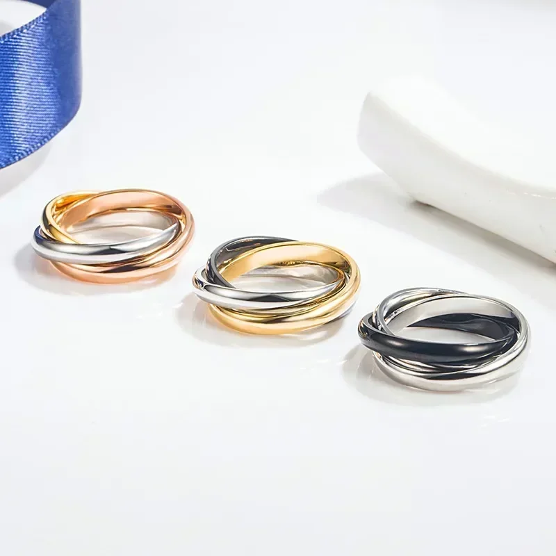 Classic 925 Sterling Silver Color Separation Trinity Ring Women's Personality Simple Fashion Brand Party High Grade Jewelry
Classic 925 Sterling Silver Color Separation Trinity Ring Women's Personality Simple Fashion Brand Party High Grade Jewelry