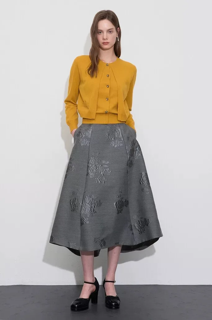 Lemon Cheese 0BZ25 Winter round Ne Commute Versatile Fake Two-Piece Wool Knitted Open Cardigan Loose Fit Long Sve Pure C...
Lemon Cheese 0BZ25 Winter round Ne Commute Versatile Fake Two-Piece Wool Knitted Open Cardigan Loose Fit Long Sve Pure C...