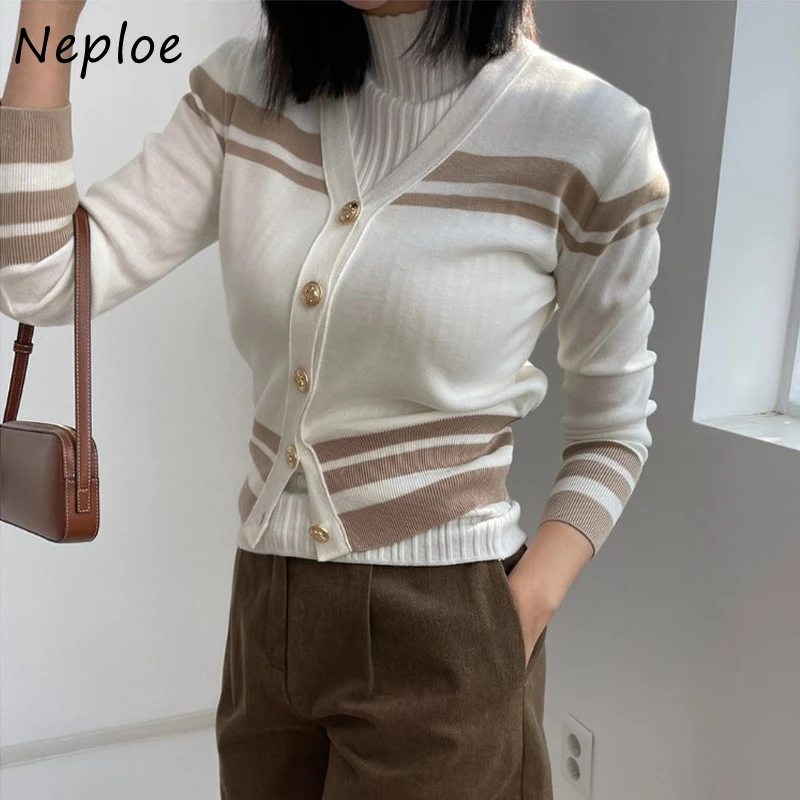 Neploe 2025 Early Autumn New V-neck Early Autumn Cardigan Y2k Single Breasted Tops Women Slim Fit Long Sleeve Sweaters Mujer
Neploe 2025 Early Autumn New V-neck Early Autumn Cardigan Y2k Single Breasted Tops Women Slim Fit Long Sleeve Sweaters Mujer
