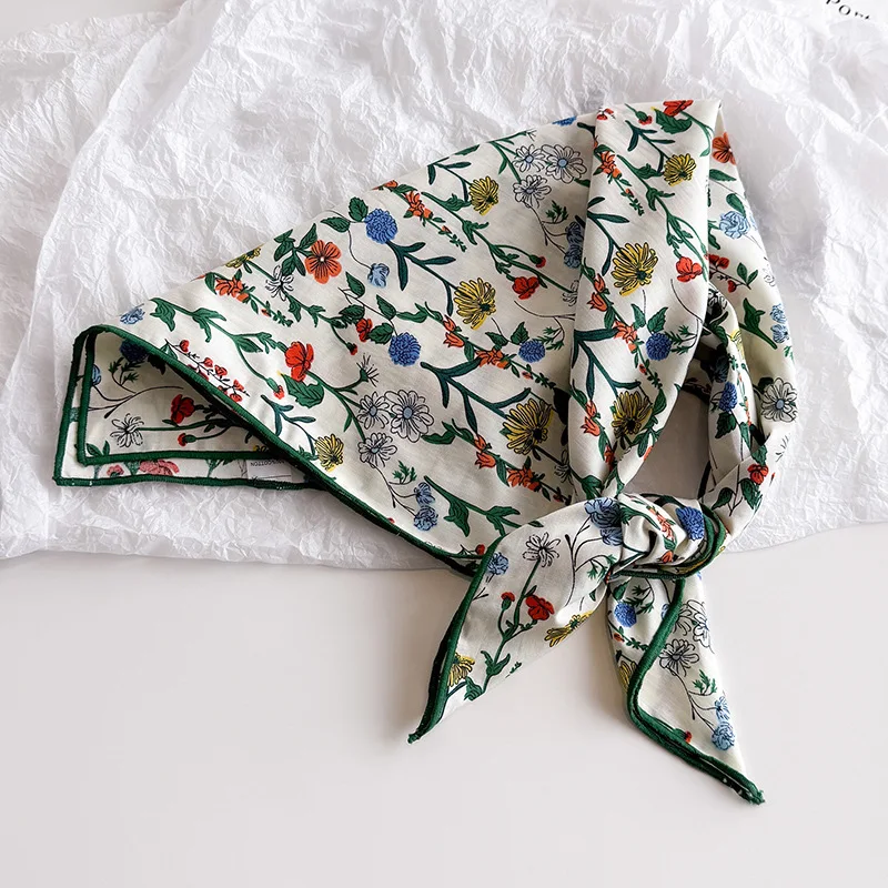 Premium Cotton Square Scarf for Women Green Spring Autumn Winter Neck Cover Wrap Breathable Soft Daily Use Bandana Hair Tie
Premium Cotton Square Scarf for Women Green Spring Autumn Winter Neck Cover Wrap Breathable Soft Daily Use Bandana Hair Tie