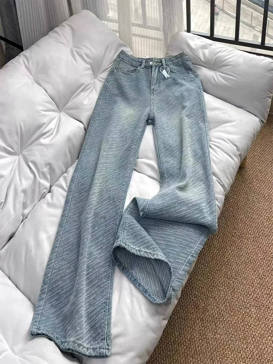 Retro American Texture Embroidered Denim Jeans Men's Autumn Winter Loose Straight Leg Casual Trousers Faionable Wide Leg Jeans
Retro American Texture Embroidered Denim Jeans Men's Autumn Winter Loose Straight Leg Casual Trousers Faionable Wide Leg Jeans