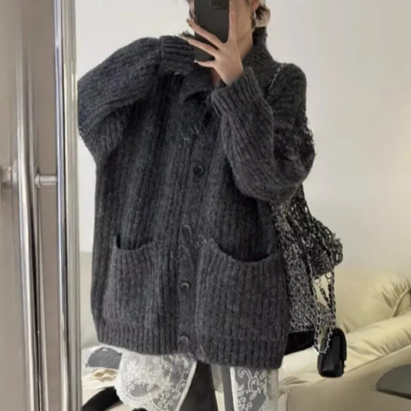 Loose Cardigan Sweater Women Knitted Coats Autumn Winter Fashion Female Long Sleeve Casual Knitwear Knit Cardigans Shirt Tops
Loose Cardigan Sweater Women Knitted Coats Autumn Winter Fashion Female Long Sleeve Casual Knitwear Knit Cardigans Shirt Tops