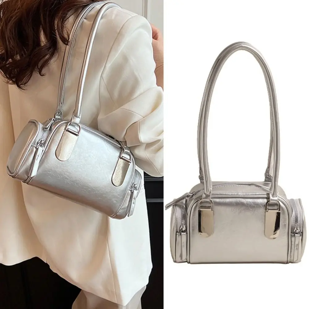 Fashion Solid Color Tote Bag Pillow Large Capacity Underarm Bag Metal Buckle Bowling Bag
Fashion Solid Color Tote Bag Pillow Large Capacity Underarm Bag Metal Buckle Bowling Bag