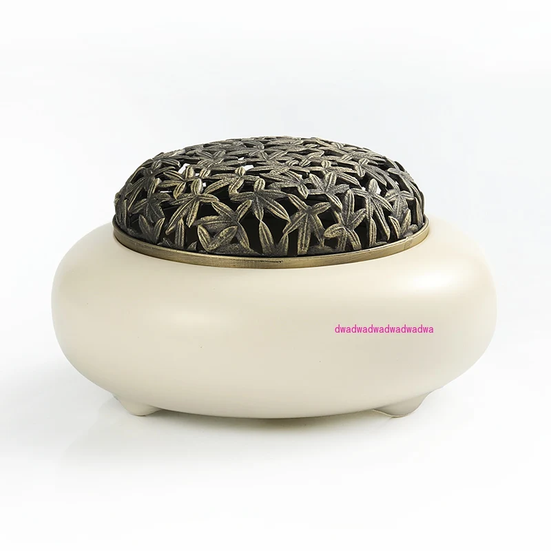White porcelain household indoor aromatherapy stove sandalwood pan incense ornament incense road incense seal supplies agarwood
White porcelain household indoor aromatherapy stove sandalwood pan incense ornament incense road incense seal supplies agarwood