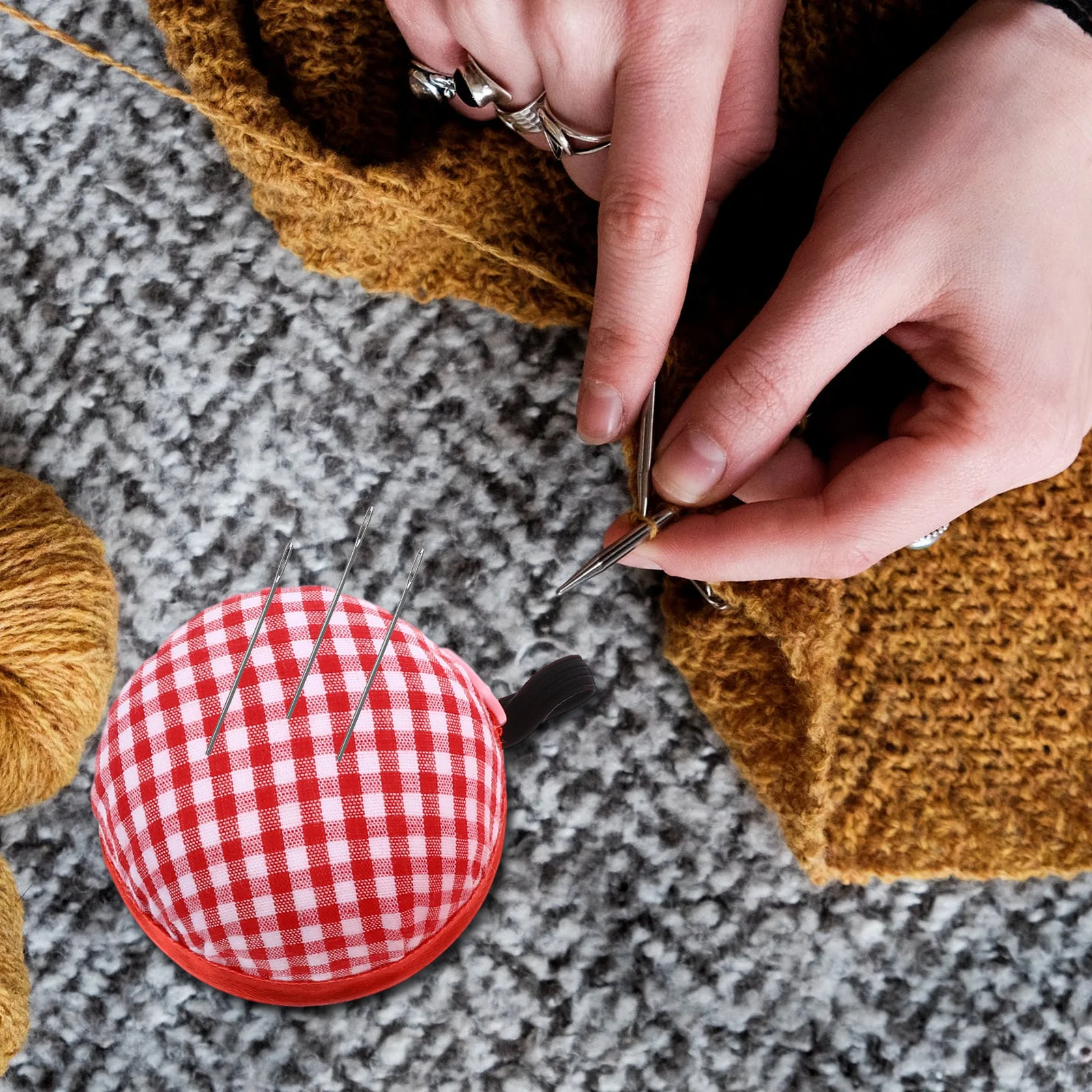 3pcs Needle Pincushion Lovely Sewing Needle Storage Tool Wearable Design Home Use Wrist Strap Pin Cushion Sewing Accessories Diy
3pcs Needle Pincushion Lovely Sewing Needle Storage Tool Wearable Design Home Use Wrist Strap Pin Cushion Sewing Accessories Diy