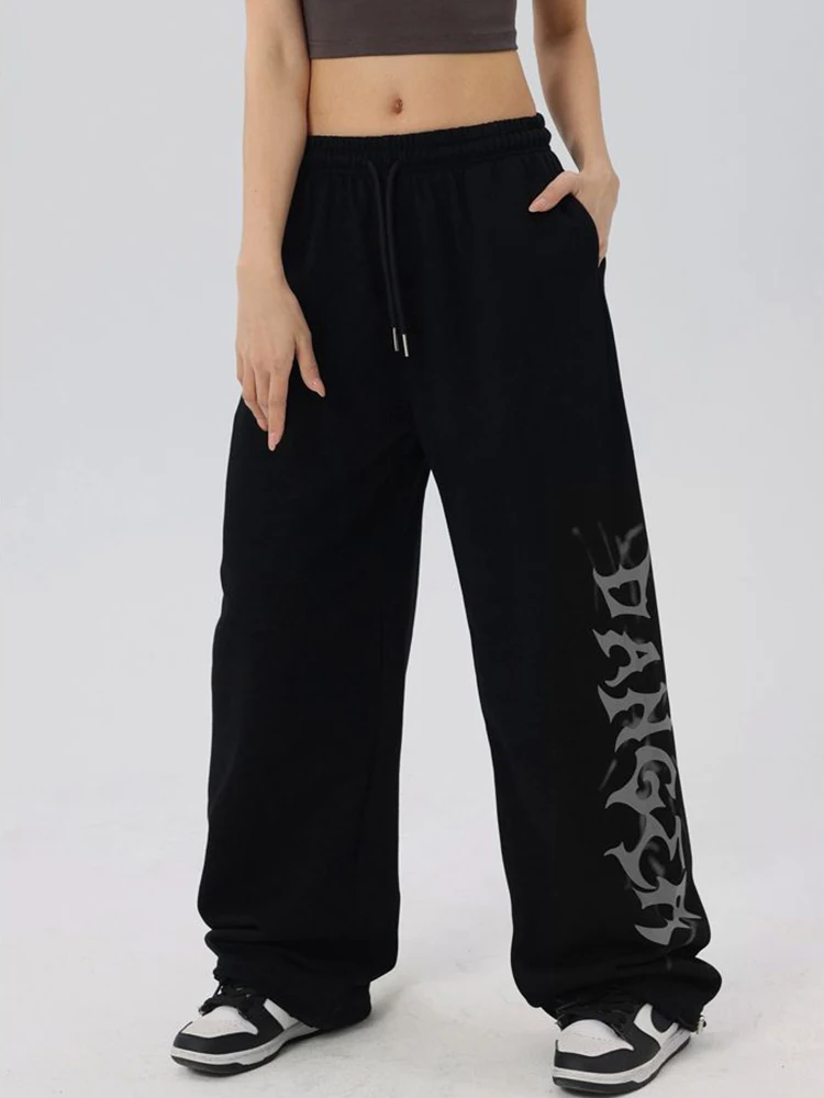 Jmprs Y2K Hip Hop Sweatpants Women Streetwear American High Waist Loose Trousers Casual Harajuku Lace Up Bf Vintage Black Pants
Jmprs Y2K Hip Hop Sweatpants Women Streetwear American High Waist Loose Trousers Casual Harajuku Lace Up Bf Vintage Black Pants
