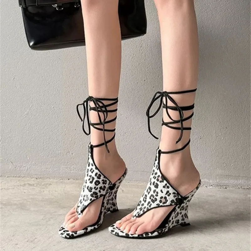 10CM Womens Shoes Fashion Hollowed Out High Heeled Sandals for Woman Exquisite Model Casual Shoes Designer Shoes Sandalias Mujer
10CM Womens Shoes Fashion Hollowed Out High Heeled Sandals for Woman Exquisite Model Casual Shoes Designer Shoes Sandalias Mujer