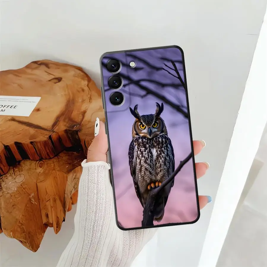 Simple Owl Phone Cover Case for Samsung Galaxy A25 A16 A53 A17 A57 A15 A37 A55 A23 A73 A51 A05 A52 A36 A06 A70 A12 A41 A13 A50
Simple Owl Phone Cover Case for Samsung Galaxy A25 A16 A53 A17 A57 A15 A37 A55 A23 A73 A51 A05 A52 A36 A06 A70 A12 A41 A13 A50
