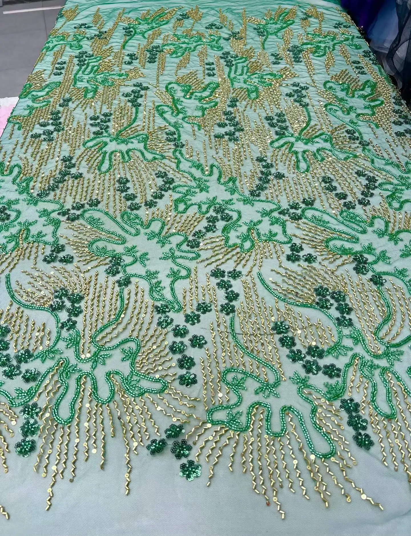 Green Fashion Elegant French Mesh Rope Embroidery Sequins Lace Fabric 5 Yards African Nigerian Lace Fabric For Wedding Dress
Green Fashion Elegant French Mesh Rope Embroidery Sequins Lace Fabric 5 Yards African Nigerian Lace Fabric For Wedding Dress