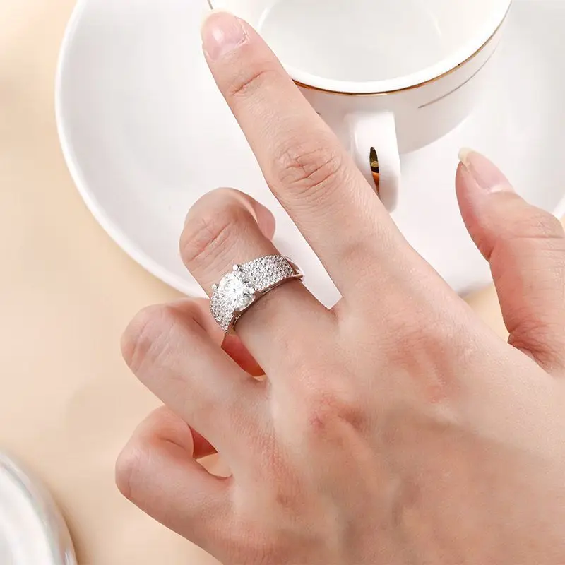 Men's Wedding Ring Simulated Design Two Pure Silver Carat New Hot S Moissanite Diamond Ring Alloy Material Unbranded Origi...
Men's Wedding Ring Simulated Design Two Pure Silver Carat New Hot S Moissanite Diamond Ring Alloy Material Unbranded Origi...