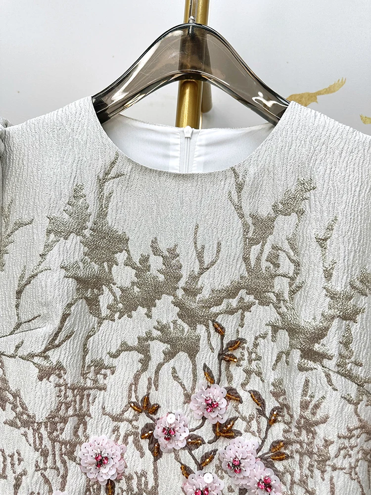 High Quality Jacquard Short Sleeve Female Short A-line Dress Luxury Sequins Flowers Diamonds Spring Summer Elegant Party Dress
High Quality Jacquard Short Sleeve Female Short A-line Dress Luxury Sequins Flowers Diamonds Spring Summer Elegant Party Dress
