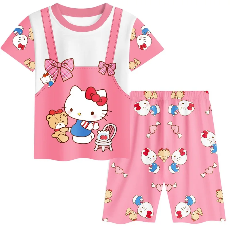 Комплект детской летней одежды Hello Kitty Kuromi, пижама с коротким рукавом, футболка и шорты, комплект одежды для маленьких девочек
Комплект детской летней одежды Hello Kitty Kuromi, пижама с коротким рукавом, футболка и шорты, комплект одежды для маленьких девочек