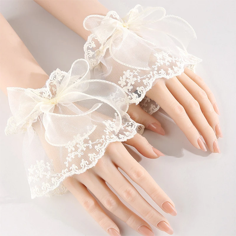 Fashion Detachable Lace Mesh Fabric Fake Sleeves Shirt Sweater Decor Ruffles Elbow Horn Cuff Wrist Accessories
Fashion Detachable Lace Mesh Fabric Fake Sleeves Shirt Sweater Decor Ruffles Elbow Horn Cuff Wrist Accessories