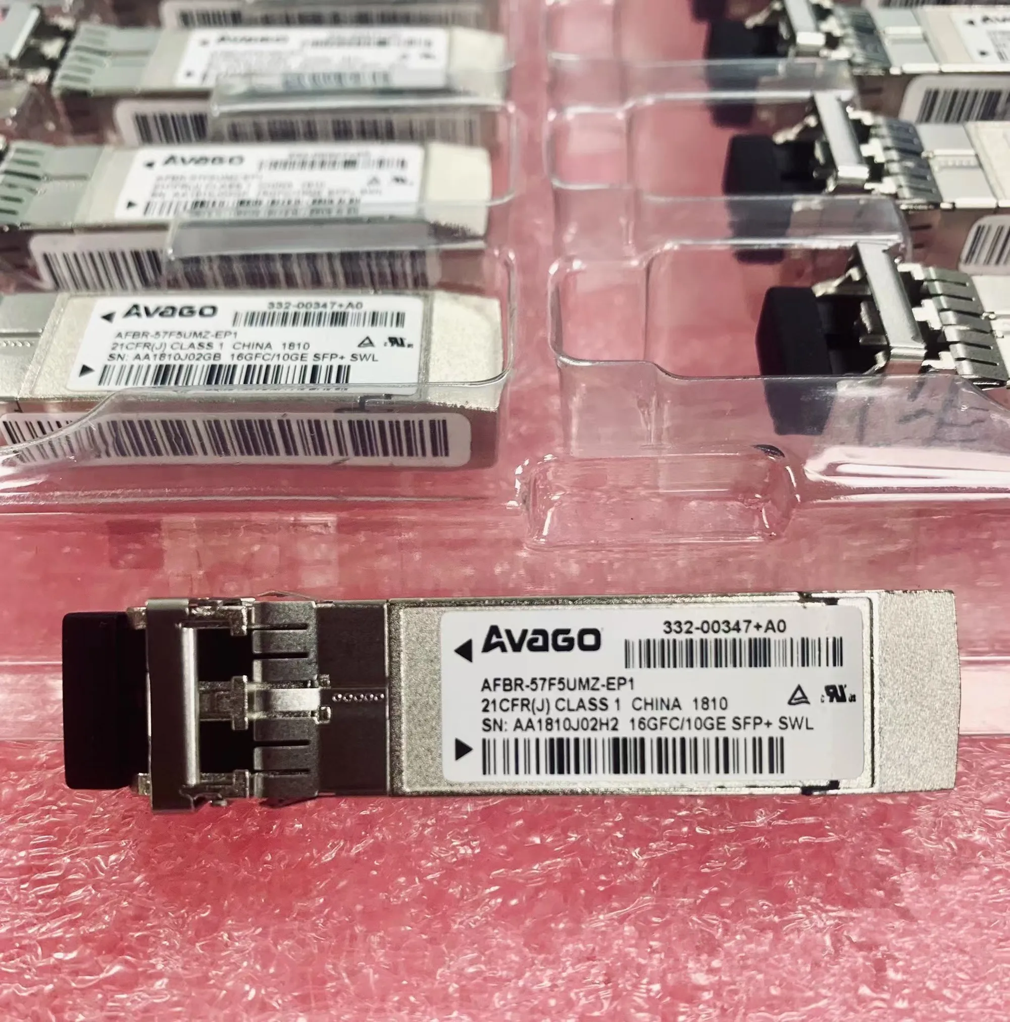 AVAGO 16G SFP Transceiver/AFBR-57F5UMZ-EP1 332-00347+A0/16GFC/10GE SFP+ SWL Optical Switch
AVAGO 16G SFP Transceiver/AFBR-57F5UMZ-EP1 332-00347+A0/16GFC/10GE SFP+ SWL Optical Switch