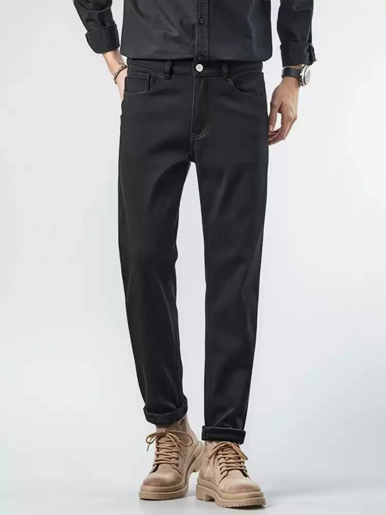 Мужские джинсы Original Black Slim Denim Retro Drip. Аксессуары и ремни в комплект не входят.
Мужские джинсы Original Black Slim Denim Retro Drip. Аксессуары и ремни в комплект не входят.