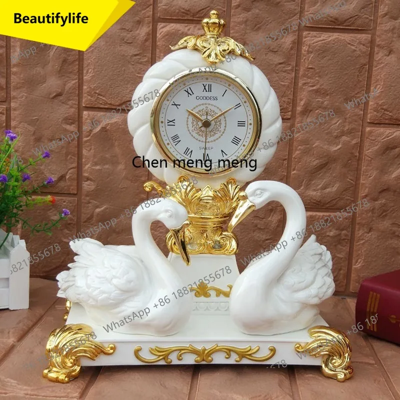 M46 Европейские часы для гостиной, часы для сидения, креативные часы с орнаментом, ретро, бесшумные
M46 Европейские часы для гостиной, часы для сидения, креативные часы с орнаментом, ретро, бесшумные