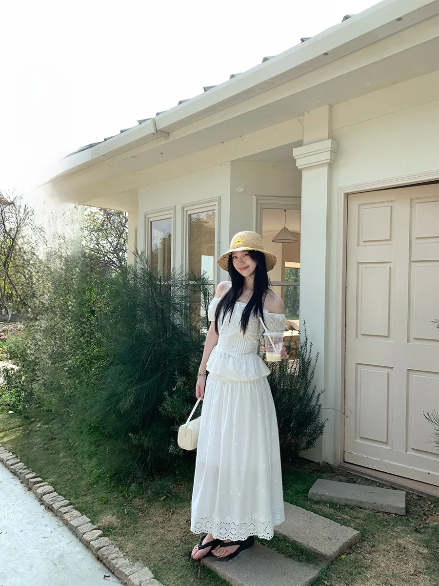 Ele White Floral Long f Skirt Women's Holiday High-End Sensation Spring Season Zero Deee Soda Ladies Skirt
Ele White Floral Long f Skirt Women's Holiday High-End Sensation Spring Season Zero Deee Soda Ladies Skirt