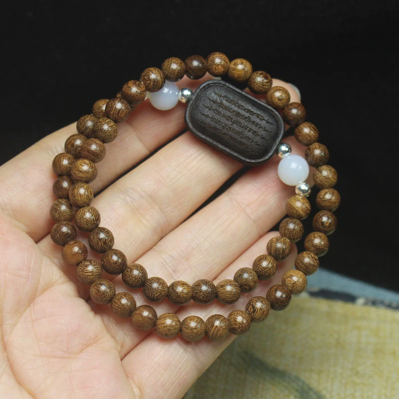 6mm Double-Circle Buddha Bead with Five Sutras, Unisex Sandalwood Wooden Jewelry Bracelet
6mm Double-Circle Buddha Bead with Five Sutras, Unisex Sandalwood Wooden Jewelry Bracelet