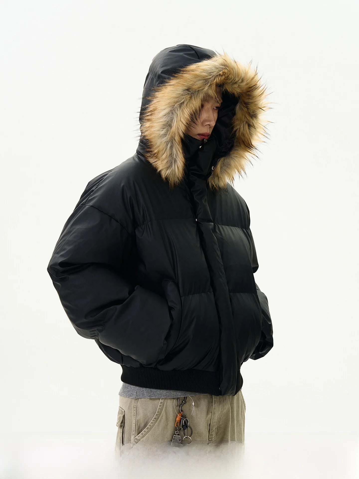 Утепленная зимняя куртка Cleanfit с отстегивающимся меховым воротником и капюшоном, свободного кроя, с длинными рукавами, для мужчин и женщин
Утепленная зимняя куртка Cleanfit с отстегивающимся меховым воротником и капюшоном, свободного кроя, с длинными рукавами, для мужчин и женщин