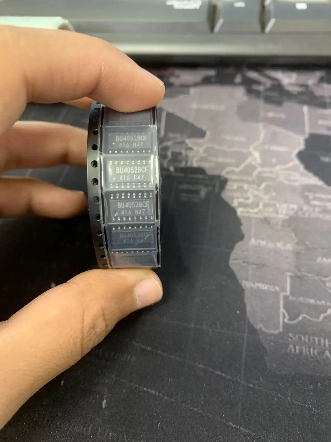 BU4052BCF (1pcs)Electronic Component Chip IC Integrated Circuit Spot
BU4052BCF (1pcs)Electronic Component Chip IC Integrated Circuit Spot