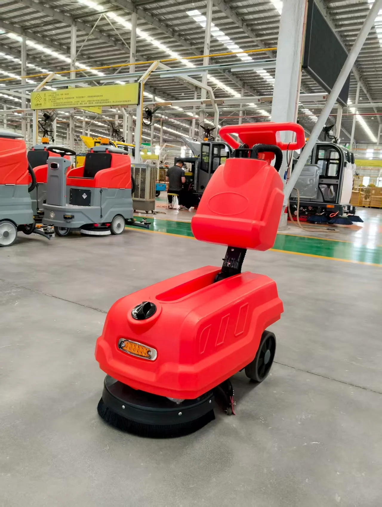 CleanHorse K1 Electric Commercial Tile Marble I Mop Automatic Small Hand Held Floor Scrubber Cleaning Machine 
CleanHorse K1 Electric Commercial Tile Marble I Mop Automatic Small Hand Held Floor Scrubber Cleaning Machine