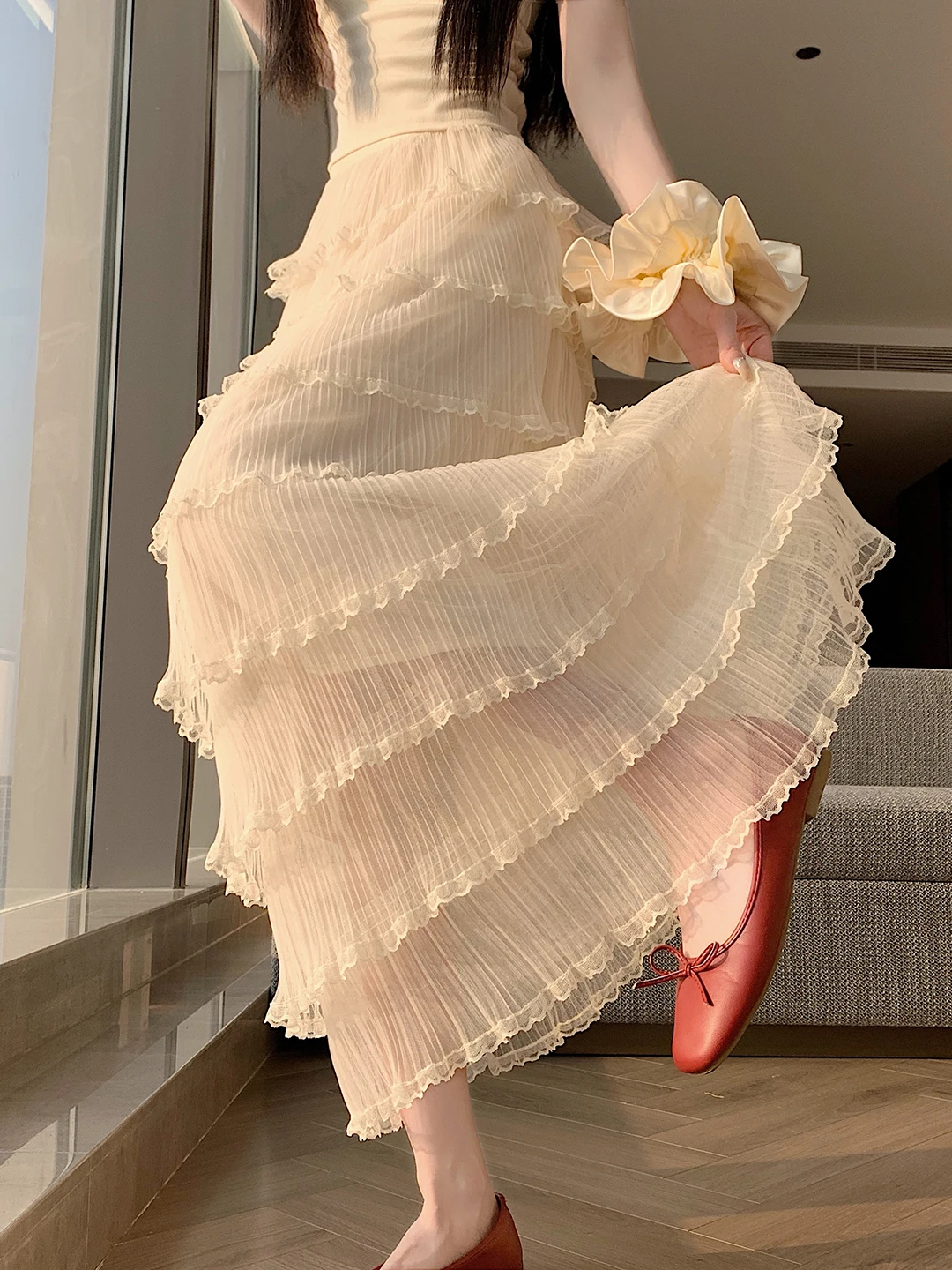Ballet Style Mesh Half Skirt Women's Summer 2026 New High Waist Cross Covering Cake Skirt A-Line Pleated Long Skirt
Ballet Style Mesh Half Skirt Women's Summer 2026 New High Waist Cross Covering Cake Skirt A-Line Pleated Long Skirt