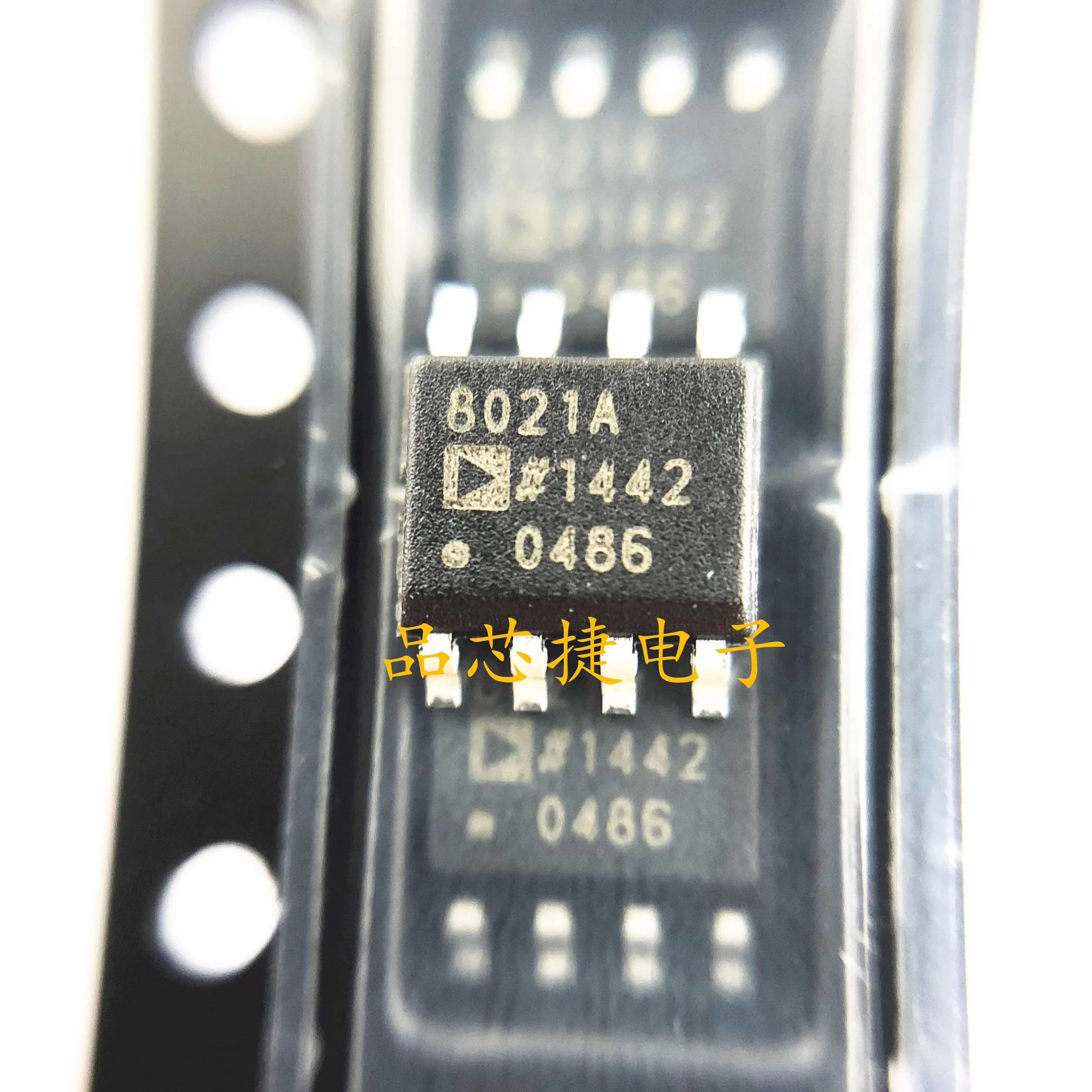 5pcs/Lot AD8021ARZ-REEL7 AD8021ARZ Marking 8021A SOIC-8 Low Noise, High Speed Amplifierfor 16-Bit Systems
5pcs/Lot AD8021ARZ-REEL7 AD8021ARZ Marking 8021A SOIC-8 Low Noise, High Speed Amplifierfor 16-Bit Systems