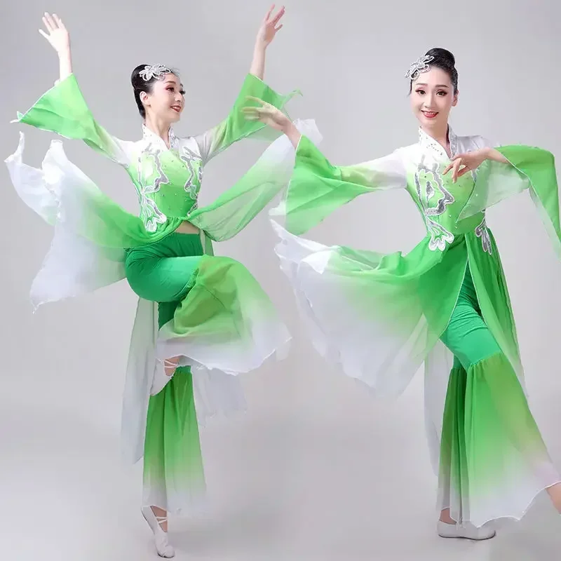 New classical dance performance costume female adult fan umbrella dance Yangko dress Chinese folk dance performance costume
New classical dance performance costume female adult fan umbrella dance Yangko dress Chinese folk dance performance costume