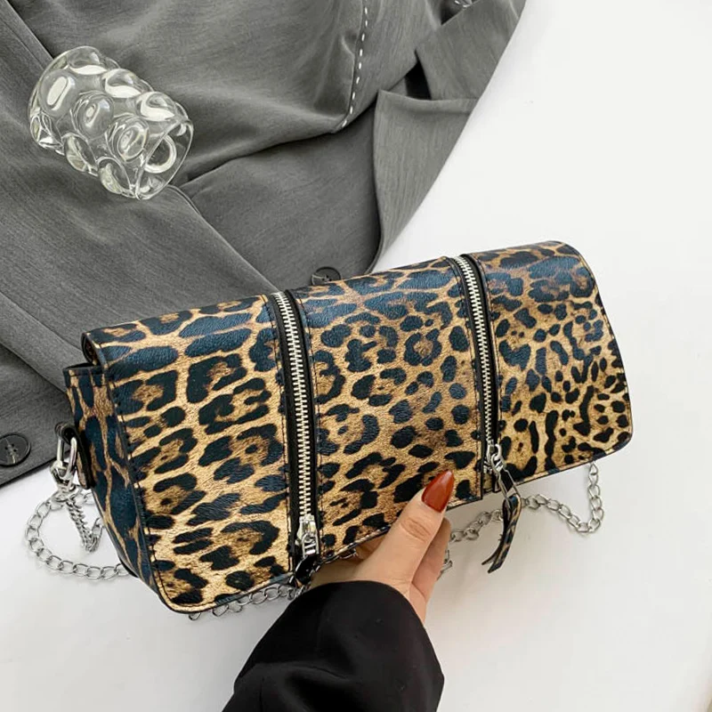 Leopards Pattern Women Bag Pu Leather Crossbody Shoulder Bag High Quality Fashion Bags For Women Animal Color Messenger Bags
Leopards Pattern Women Bag Pu Leather Crossbody Shoulder Bag High Quality Fashion Bags For Women Animal Color Messenger Bags