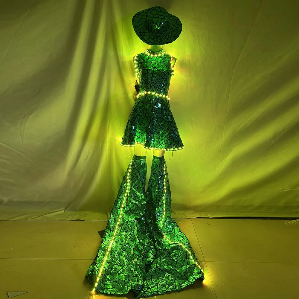 Shining Laser PU Party Dress Women Birthday Club Outfit Sleeveless Sequin Gogo Dancer DJ Costume Stilts Walker Performance
Shining Laser PU Party Dress Women Birthday Club Outfit Sleeveless Sequin Gogo Dancer DJ Costume Stilts Walker Performance