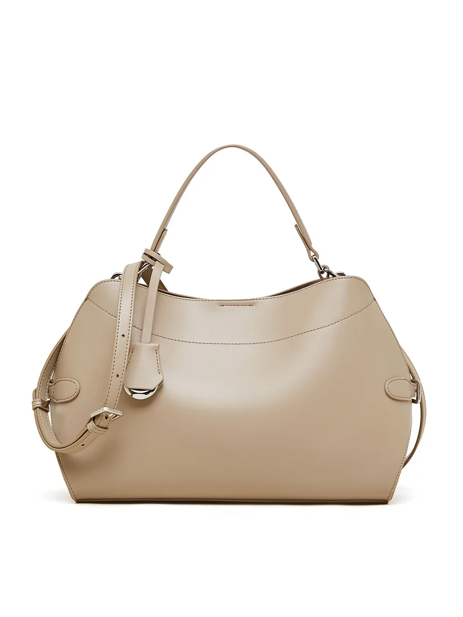 Новая зимняя модная женская сумка большой вместимости, универсальная сумка из натуральной кожи, сумка через плечо для рабочей сумки через плечо
Новая зимняя модная женская сумка большой вместимости, универсальная сумка из натуральной кожи, сумка через плечо для рабочей сумки через плечо