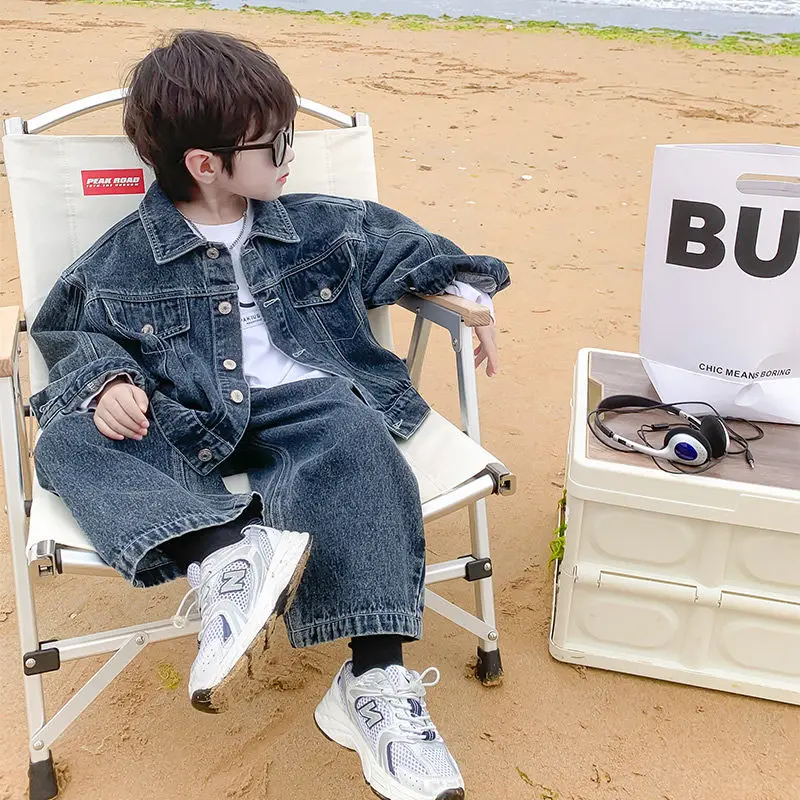Baby Boys Denim Children Denim Coat Spring Autumn Kids Fashion Girls Jean casual Letter Blue Jacket+Pants 2Pcs Set Streetwear
Baby Boys Denim Children Denim Coat Spring Autumn Kids Fashion Girls Jean casual Letter Blue Jacket+Pants 2Pcs Set Streetwear