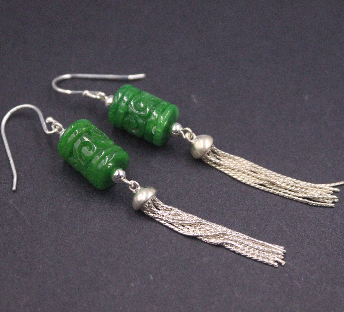Real S925 Sterling Silver Earrings For Women Green Jadeite Jade Tube Bead Tassel Ethnic Style Earrings Dangle 2.56inchH 
Real S925 Sterling Silver Earrings For Women Green Jadeite Jade Tube Bead Tassel Ethnic Style Earrings Dangle 2.56inchH