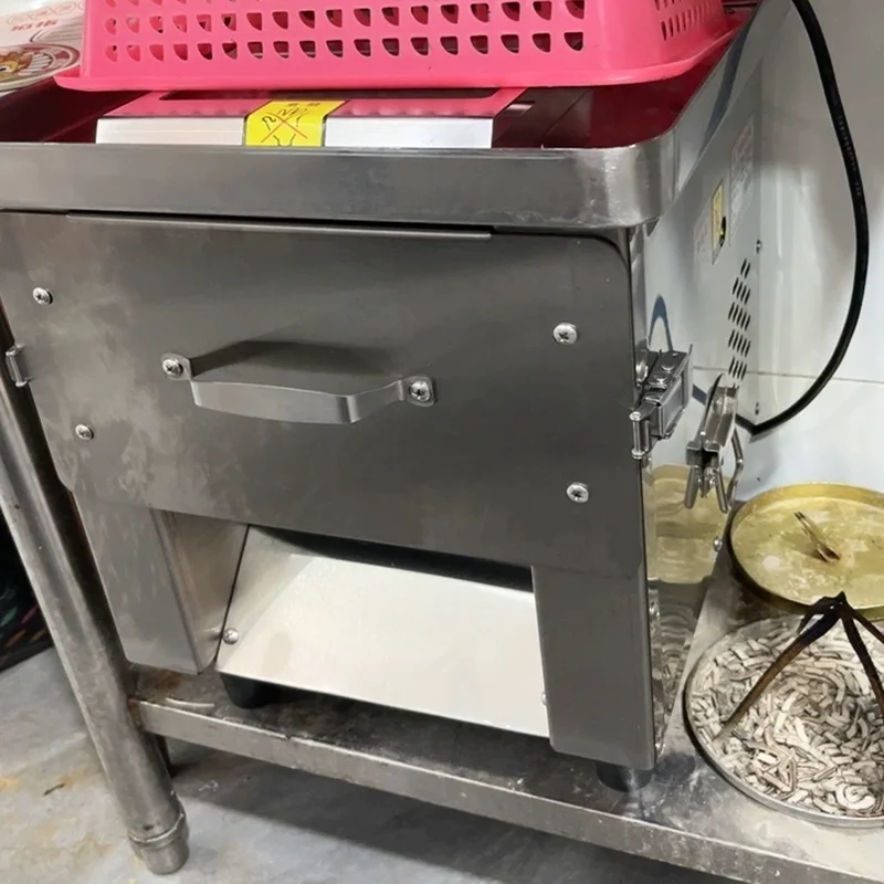 Hot Selling Multifunctional Table Commercial Meat Slicer Cutting Machine Best Commercial Raw Meat Slicer Machine
Hot Selling Multifunctional Table Commercial Meat Slicer Cutting Machine Best Commercial Raw Meat Slicer Machine