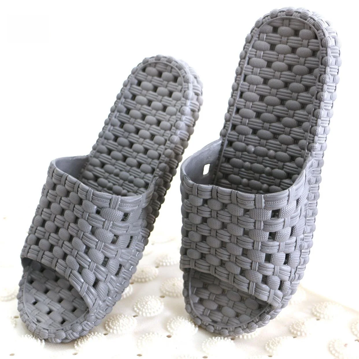 Anti-Slip Couple Slippers 2026 New Style Wear-Resistant Home Bathroom Bath Slippers No Foot Odor Women's Men's Comfortable EVA
Anti-Slip Couple Slippers 2026 New Style Wear-Resistant Home Bathroom Bath Slippers No Foot Odor Women's Men's Comfortable EVA