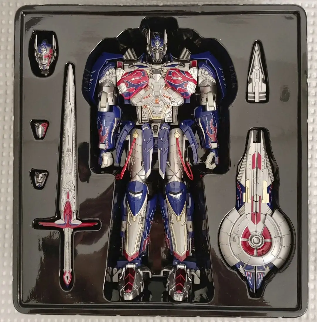 In-stock Transforming Toy UT-R02 Movie Knight Pillar Original Color First Edition Movable Figure Model Collectible Gift
In-stock Transforming Toy UT-R02 Movie Knight Pillar Original Color First Edition Movable Figure Model Collectible Gift