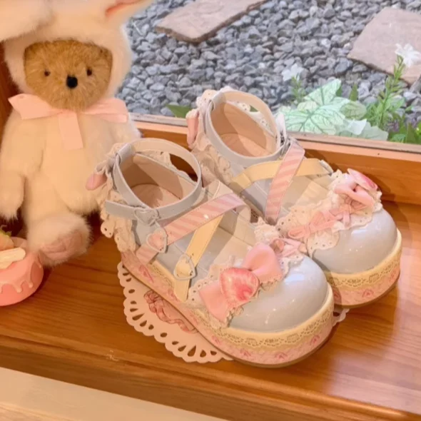 Милый орторт Cr Stberry Bot Heightening Lolita oes Student Sweet Soft Girl Lovely Single oes Knot
Милый орторт Cr Stberry Bot Heightening Lolita oes Student Sweet Soft Girl Lovely Single oes Knot