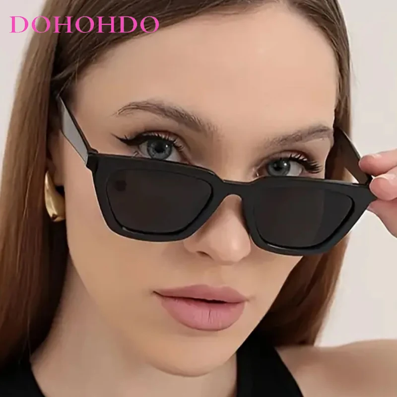 Classic Retro Cat Eye Women Sunglasses Luxury Brand Designer Small Frame Trendy Sun Glasses Men Travel Drive Shades UV400 Female 
Classic Retro Cat Eye Women Sunglasses Luxury Brand Designer Small Frame Trendy Sun Glasses Men Travel Drive Shades UV400 Female