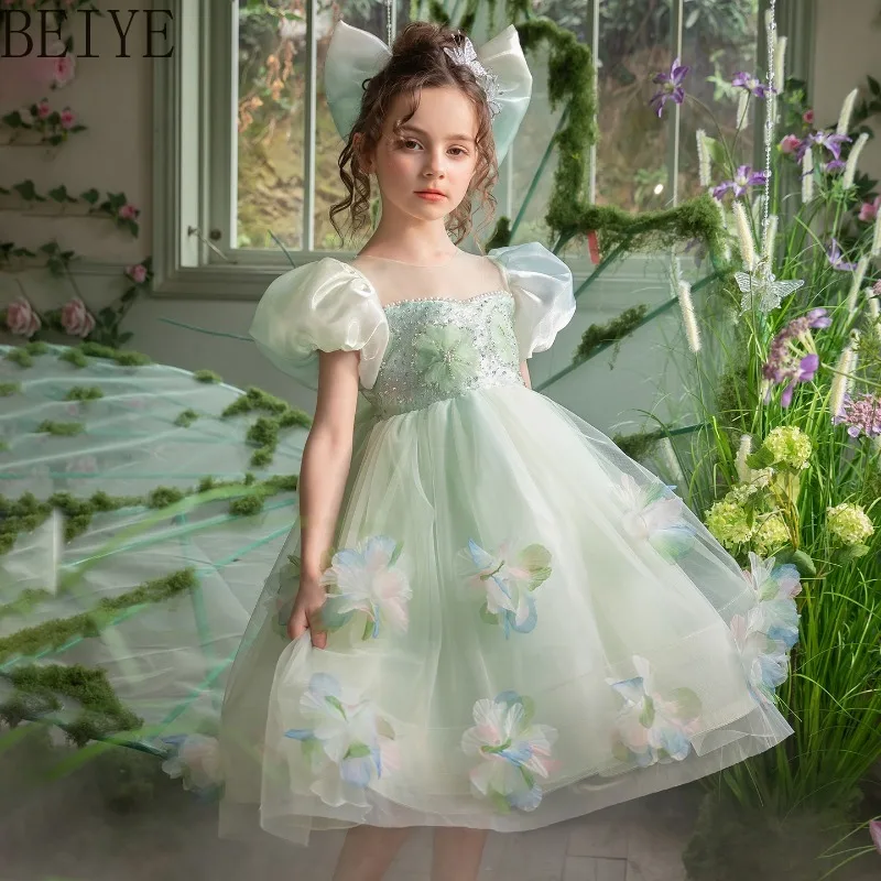 Girls' Summer Flower Fairy Princess Dress New Design Children's Day Sweet Short Sleeve Puff Dress Flower Dress with Veil
Girls' Summer Flower Fairy Princess Dress New Design Children's Day Sweet Short Sleeve Puff Dress Flower Dress with Veil