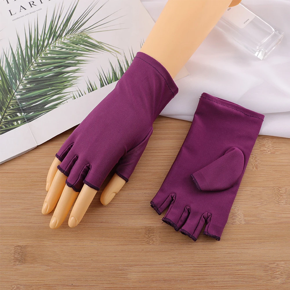 Spandex Hand Protector Non-Slip Sweat Absorption Sunscreen Stretch Mittens Driving Gloves Anti-UV Half Finger gloves
Spandex Hand Protector Non-Slip Sweat Absorption Sunscreen Stretch Mittens Driving Gloves Anti-UV Half Finger gloves