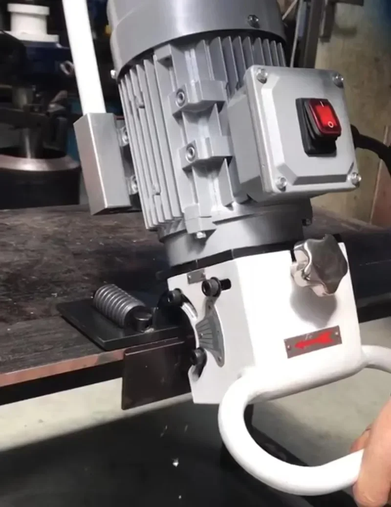 Hot Sale PBM-15 Manual Portable Stainless Steel Plate Beveling Machine Metal Sheet Steel Pipe Chamfering
Hot Sale PBM-15 Manual Portable Stainless Steel Plate Beveling Machine Metal Sheet Steel Pipe Chamfering